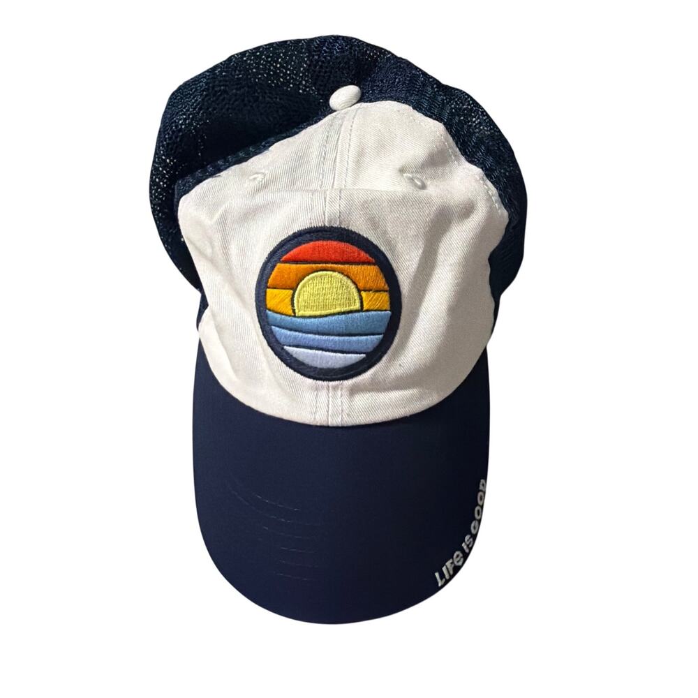 Women’s Life is Good hat